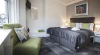 Отель Whitley Parade - Formerly Known As Hotel52 4*